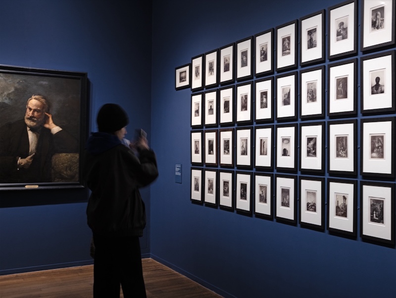  maison-victor-hugo--mostra-françois-chifflart-l-insoumis ---immagini-salle_3_mur_consacré_aux_gravures_des_Travaillerurs_de_la_mer.jpg